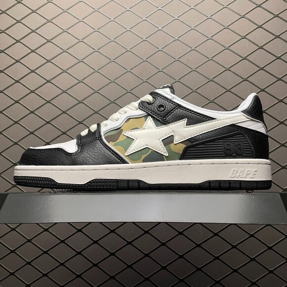 A Bathing Ape Bape SK8 Sta Sneakers in Black